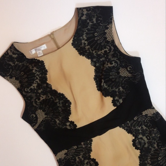 London Times Dresses & Skirts - London Times Petite Bodycon Dress